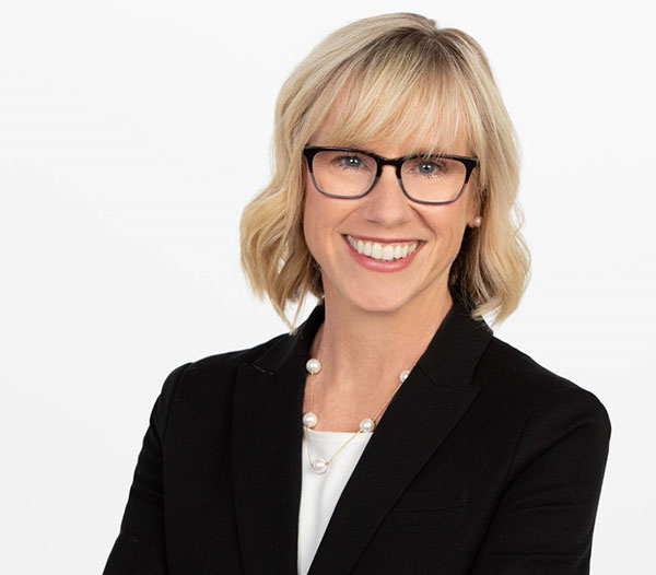 Alumna Julie Roche Mudge (BSN ‘86 & MSN ‘12)