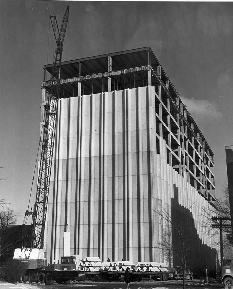Damen Hall construction