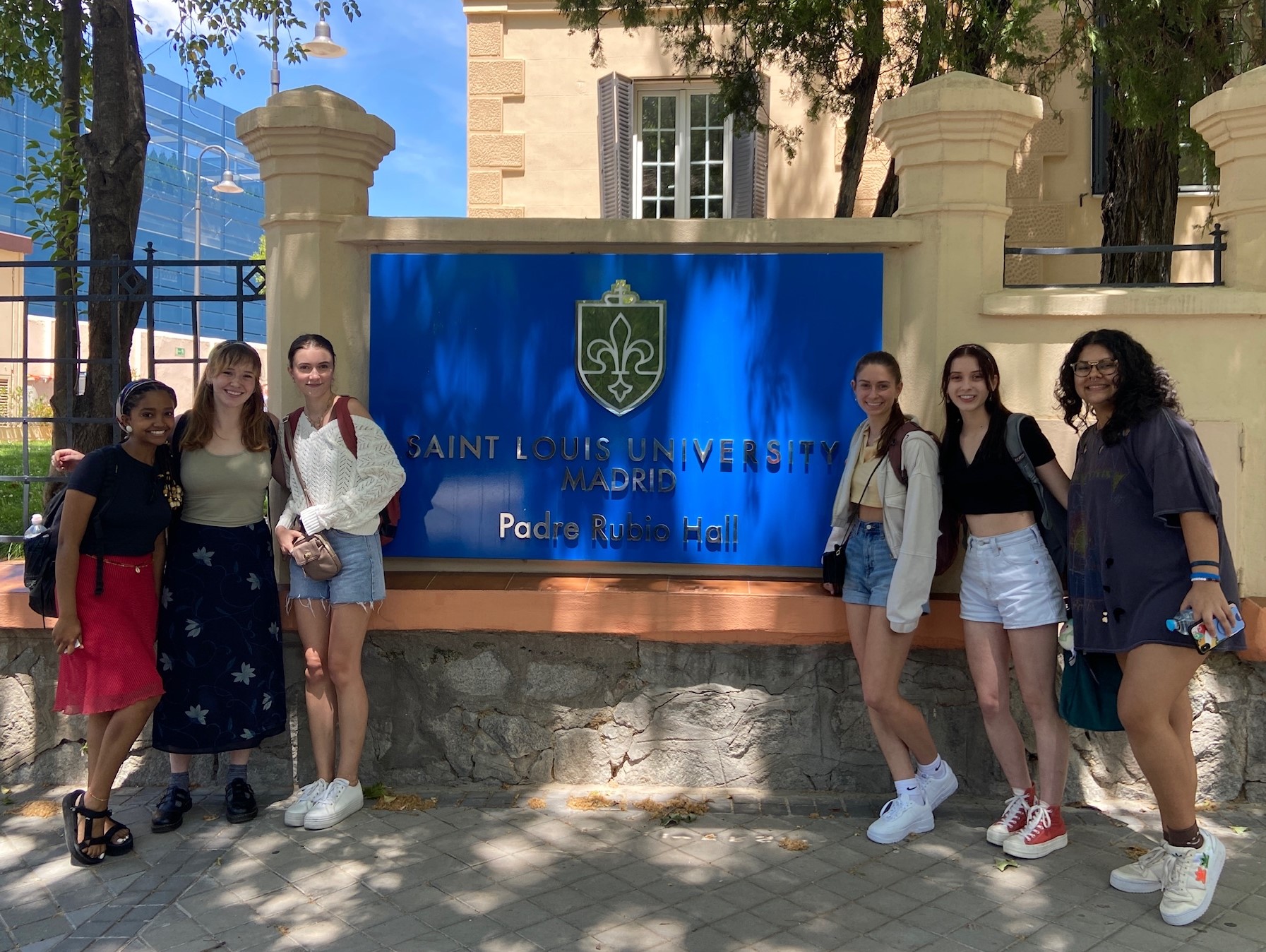 Engineering summer study abroad students in Madrid, Spain