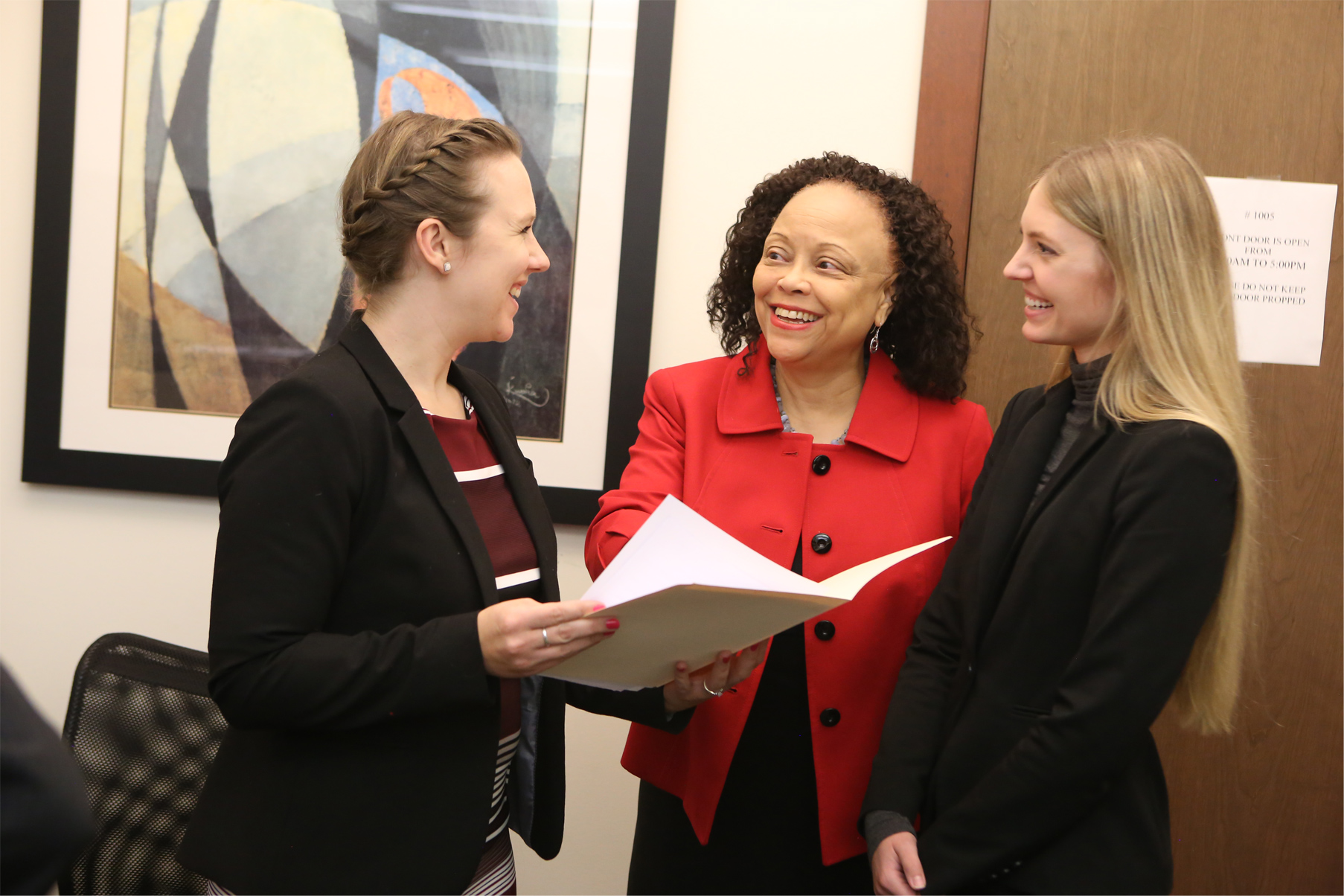Business Law Clinic student clinicians with Professor Patricia H. Lee