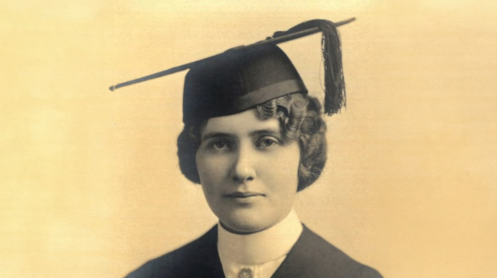 Graduation photo of Helen Goyer