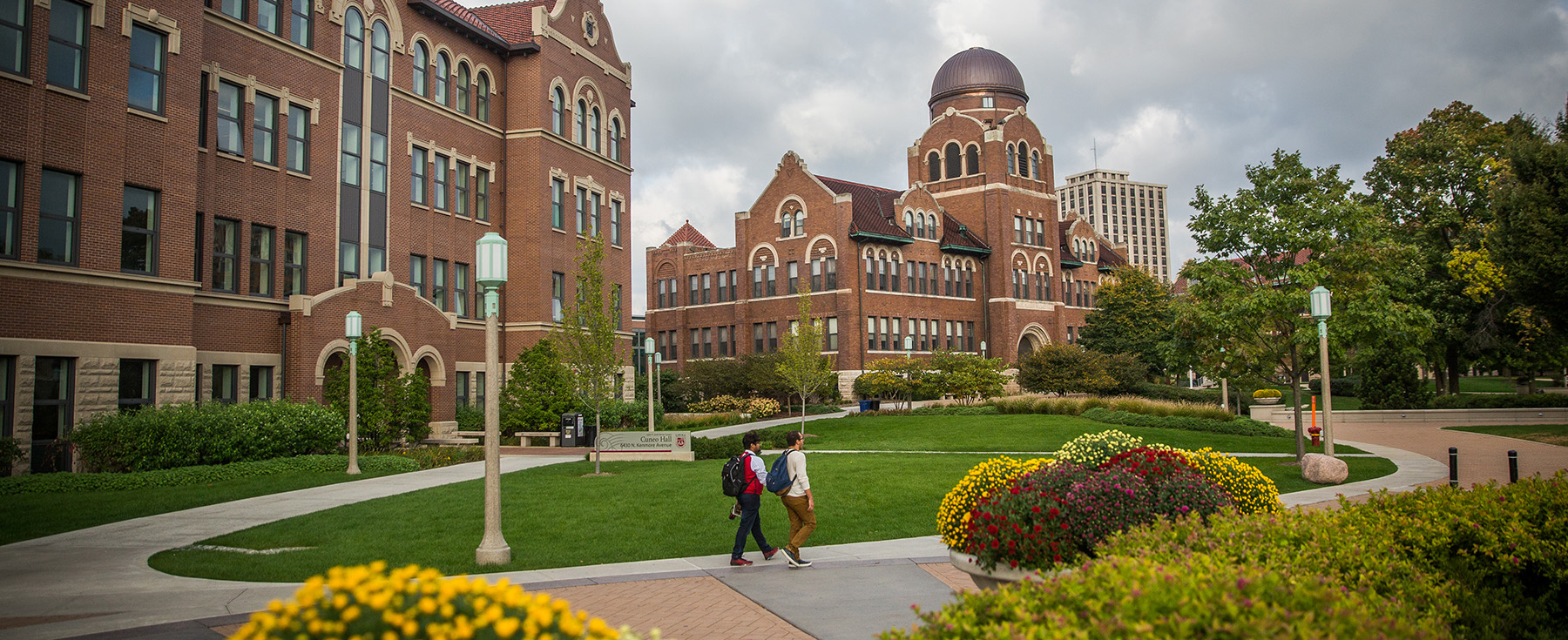 Exterior shot of Cudahy Library