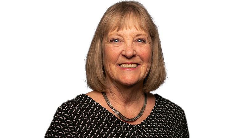 Headshot of Ellen Landgraf on a white background