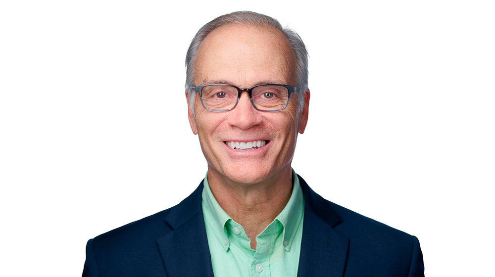 Headshot of Mike Alsip, Lecturer of Information Systems at Quinlan School of Business