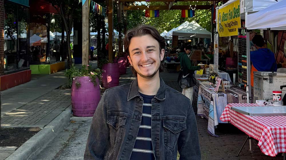 Jameson Walker at the Glenwood Sunday Market