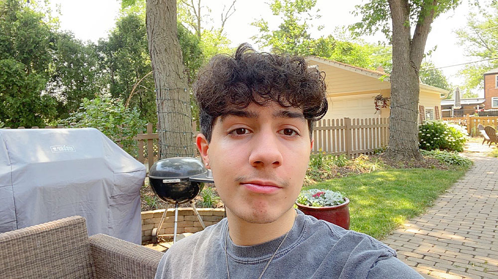 Portrait of Loyola Writing Fellow Harrison Covarrubias