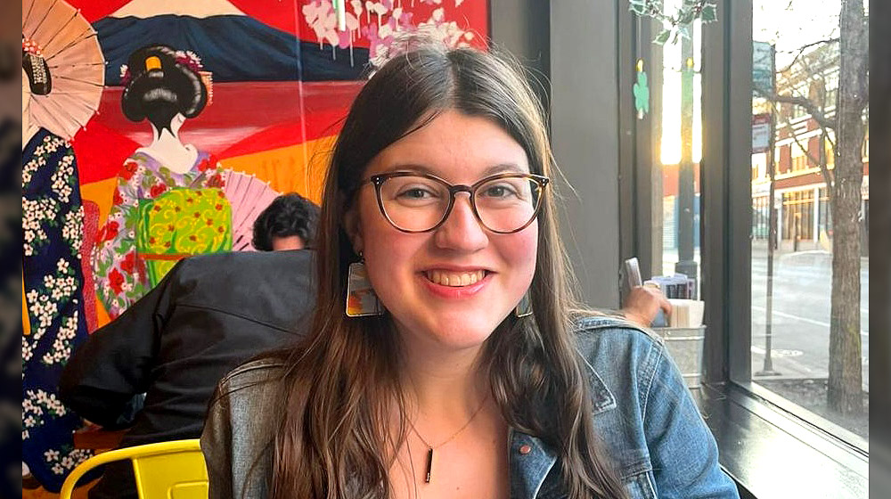 Portrait of Loyola Writing Fellow Keira McCarthy